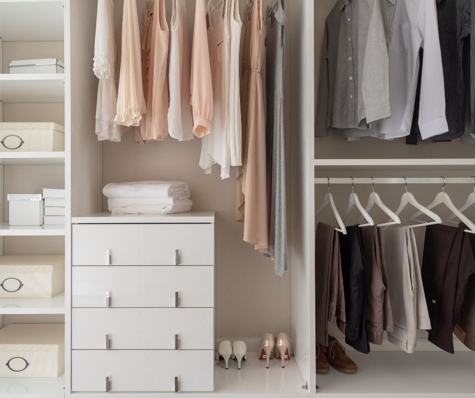 Closet with clothes.