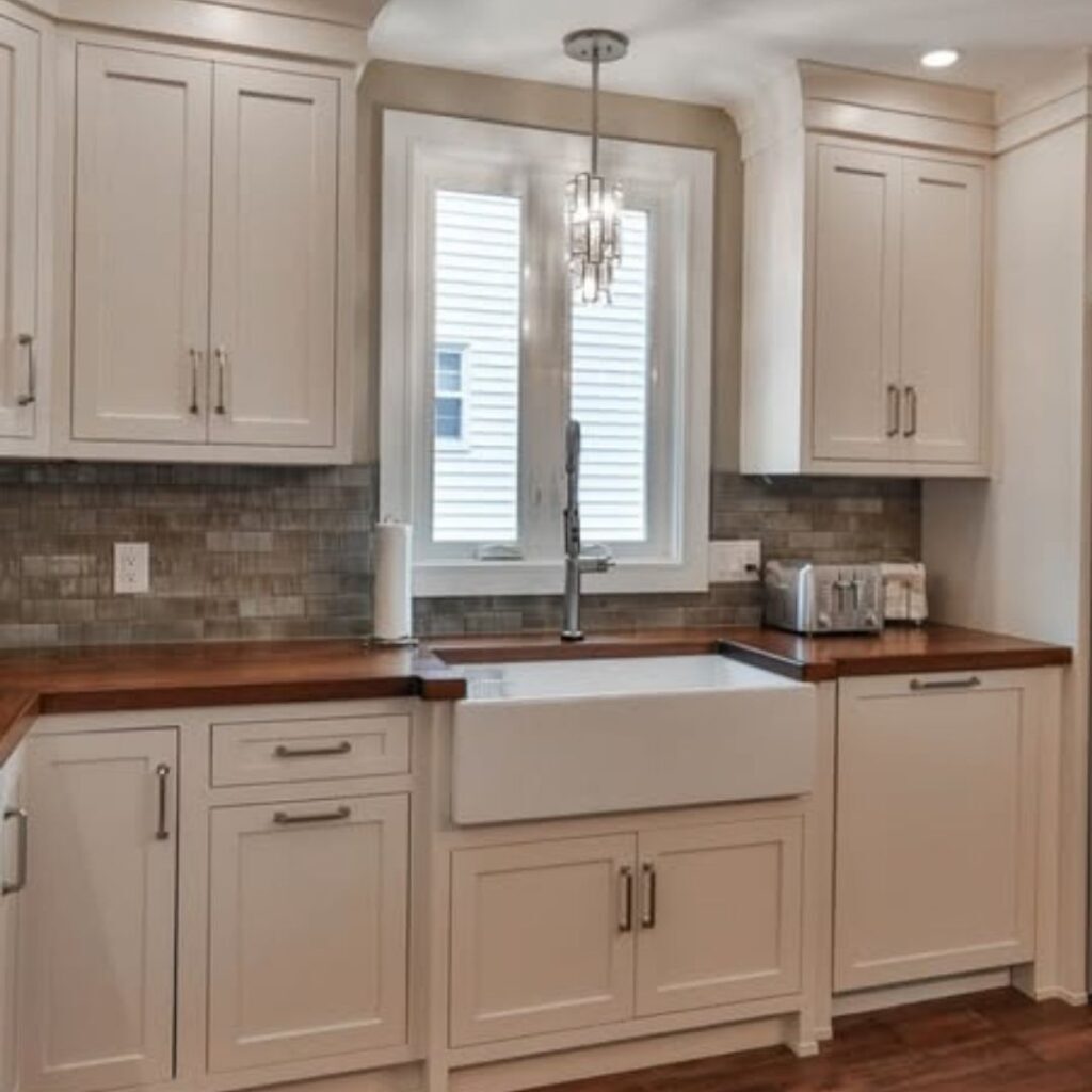 Linen White maple cabinetry