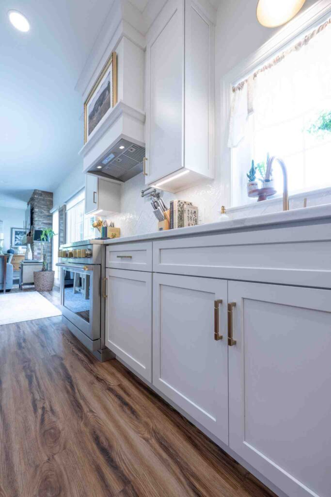 White kitchen cabinets.